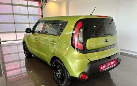 KIA Soul II рестайлинг, 2016 год, 1 200 000 рублей, 2 фотография