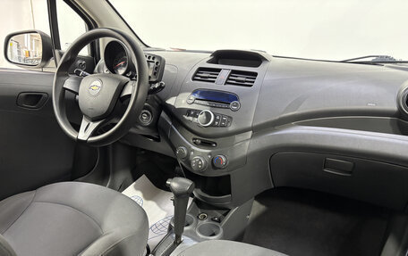 Chevrolet Spark III, 2012 год, 555 000 рублей, 12 фотография