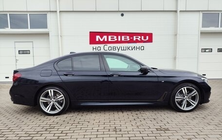 BMW 7 серия, 2018 год, 5 450 000 рублей, 18 фотография