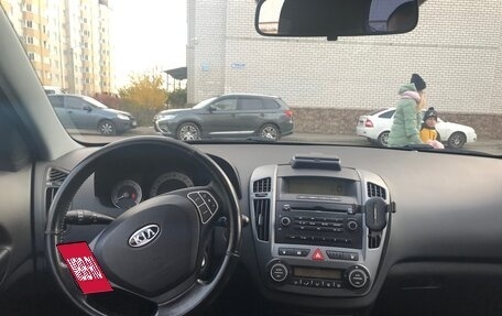 KIA cee'd I рестайлинг, 2009 год, 990 000 рублей, 4 фотография