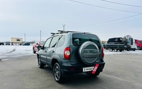 Chevrolet Niva I рестайлинг, 2016 год, 909 000 рублей, 4 фотография