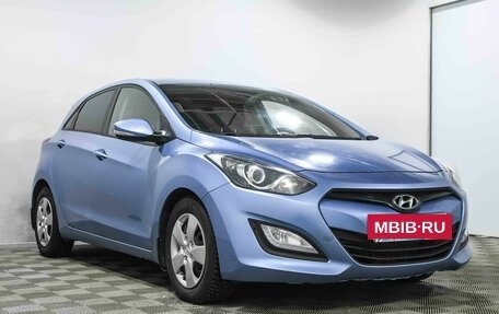 Hyundai i30 II рестайлинг, 2012 год, 915 000 рублей, 3 фотография
