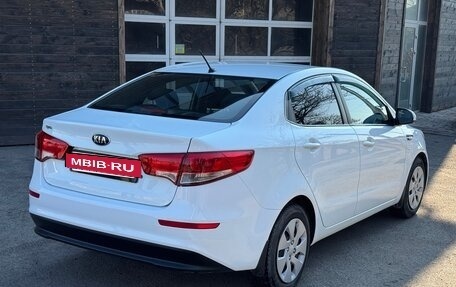 KIA Rio III рестайлинг, 2016 год, 1 120 000 рублей, 6 фотография