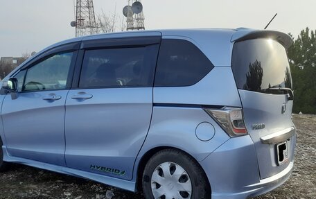 Honda Freed I, 2011 год, 1 470 000 рублей, 3 фотография