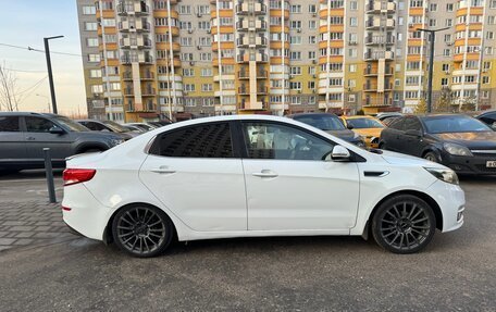 KIA Rio III рестайлинг, 2016 год, 880 000 рублей, 5 фотография