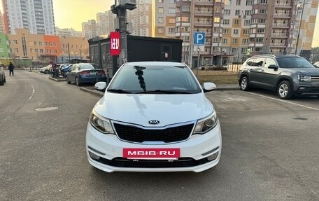 KIA Rio III рестайлинг, 2016 год, 880 000 рублей, 2 фотография