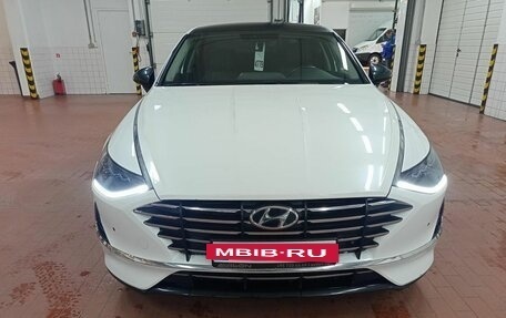 Hyundai Sonata VIII, 2019 год, 1 895 700 рублей, 7 фотография