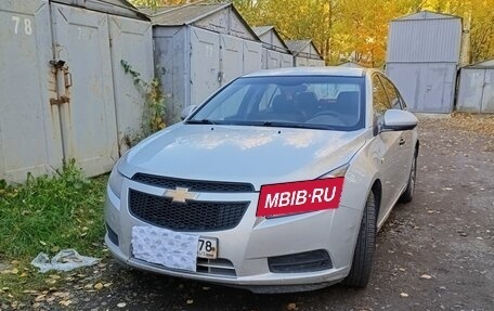 Chevrolet Cruze II, 2011 год, 550 000 рублей, 8 фотография