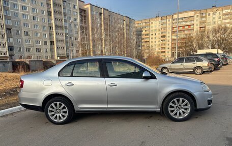 Volkswagen Jetta VI, 2008 год, 630 000 рублей, 7 фотография