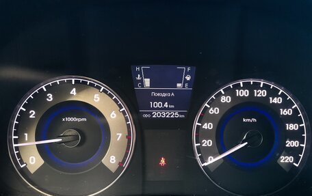 Hyundai Solaris II рестайлинг, 2011 год, 685 000 рублей, 13 фотография