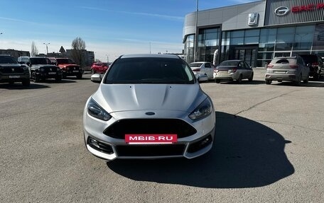 Ford Focus III, 2015 год, 1 350 000 рублей, 3 фотография