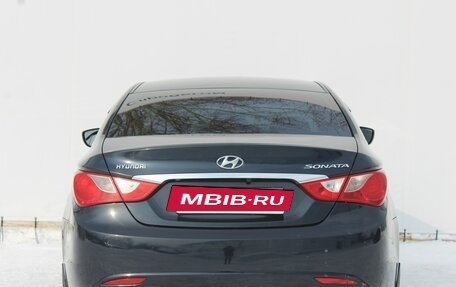 Hyundai Sonata VI, 2010 год, 790 000 рублей, 5 фотография