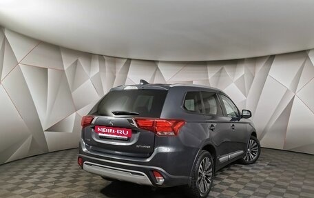 Mitsubishi Outlander III рестайлинг 3, 2019 год, 1 845 000 рублей, 2 фотография