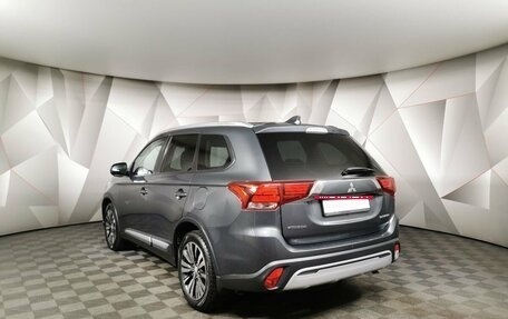 Mitsubishi Outlander III рестайлинг 3, 2019 год, 1 845 000 рублей, 4 фотография