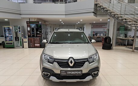 Renault Sandero II рестайлинг, 2020 год, 1 190 000 рублей, 2 фотография