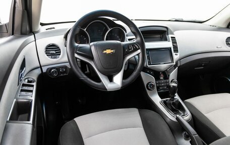 Chevrolet Cruze II, 2012 год, 848 000 рублей, 16 фотография