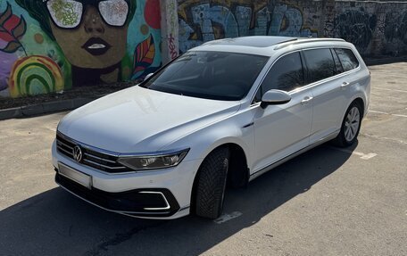 Volkswagen Passat B8 рестайлинг, 2020 год, 3 400 000 рублей, 4 фотография