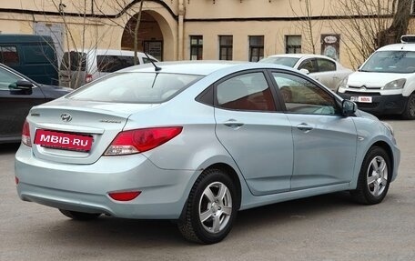 Hyundai Solaris II рестайлинг, 2011 год, 780 000 рублей, 4 фотография