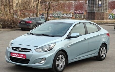 Hyundai Solaris II рестайлинг, 2011 год, 780 000 рублей, 2 фотография