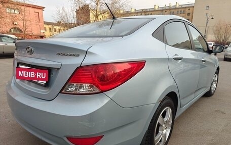 Hyundai Solaris II рестайлинг, 2011 год, 780 000 рублей, 14 фотография