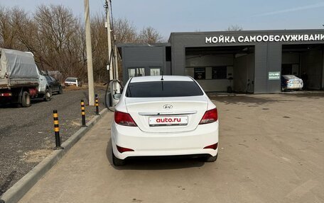 Hyundai Solaris II рестайлинг, 2015 год, 5 фотография