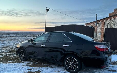 Toyota Camry, 2017 год, 2 350 000 рублей, 3 фотография