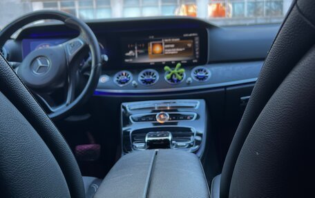 Mercedes-Benz E-Класс, 2016 год, 3 100 000 рублей, 12 фотография