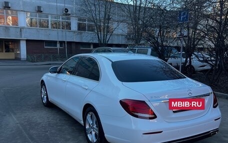 Mercedes-Benz E-Класс, 2016 год, 3 100 000 рублей, 7 фотография