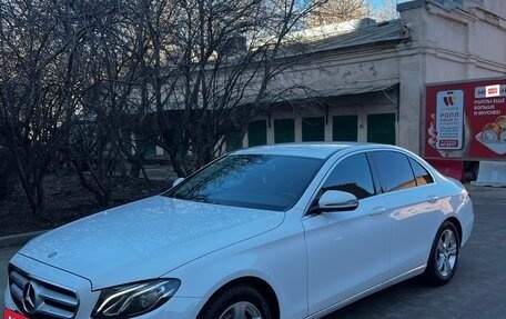 Mercedes-Benz E-Класс, 2016 год, 3 100 000 рублей, 6 фотография