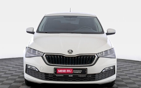 Skoda Rapid II, 2022 год, 1 550 000 рублей, 2 фотография