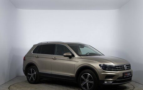 Volkswagen Tiguan II, 2017 год, 2 545 000 рублей, 3 фотография