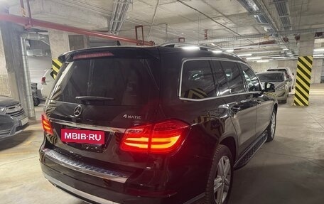 Mercedes-Benz GL-Класс, 2013 год, 3 000 000 рублей, 5 фотография