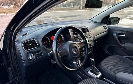 Volkswagen Polo VI (EU Market), 2013 год, 1 029 000 рублей, 24 фотография