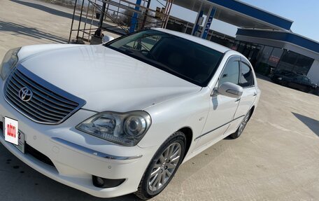 Toyota Crown Majesta, 2005 год, 950 000 рублей, 3 фотография