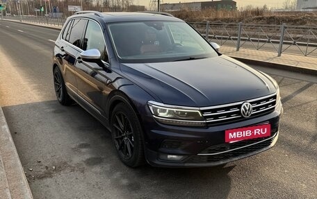 Volkswagen Tiguan II, 2017 год, 2 950 000 рублей, 6 фотография