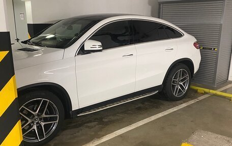 Mercedes-Benz GLE Coupe, 2017 год, 5 100 000 рублей, 2 фотография