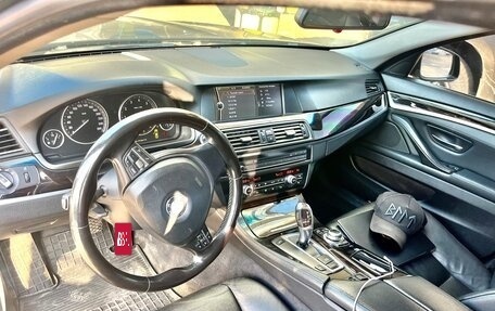 BMW 5 серия, 2010 год, 1 600 000 рублей, 12 фотография