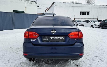 Volkswagen Jetta VI, 2012 год, 900 000 рублей, 7 фотография