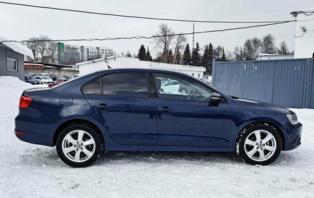 Volkswagen Jetta VI, 2012 год, 900 000 рублей, 5 фотография