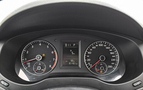 Volkswagen Jetta VI, 2012 год, 900 000 рублей, 14 фотография