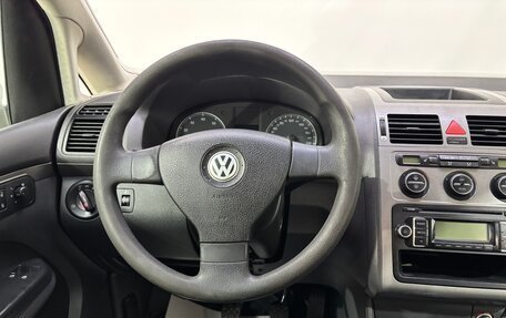 Volkswagen Touran III, 2009 год, 650 000 рублей, 11 фотография