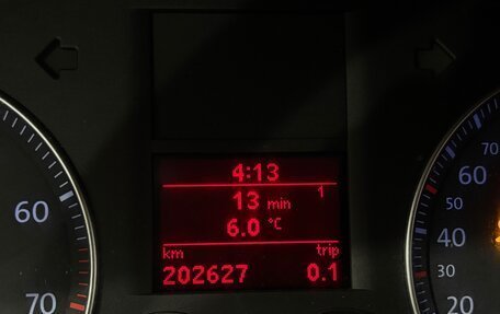 Volkswagen Touran III, 2009 год, 650 000 рублей, 16 фотография