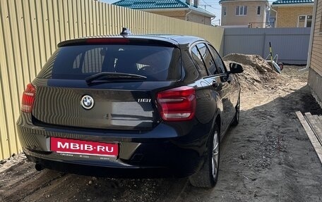 BMW 1 серия, 2011 год, 1 300 000 рублей, 3 фотография
