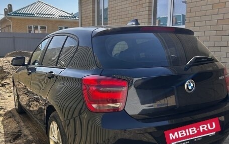 BMW 1 серия, 2011 год, 1 300 000 рублей, 4 фотография
