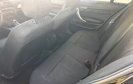 BMW 1 серия, 2011 год, 1 300 000 рублей, 9 фотография