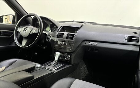 Mercedes-Benz C-Класс, 2010 год, 950 000 рублей, 12 фотография