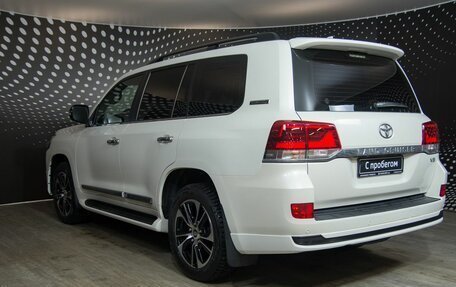 Toyota Land Cruiser 200, 2020 год, 11 650 000 рублей, 4 фотография