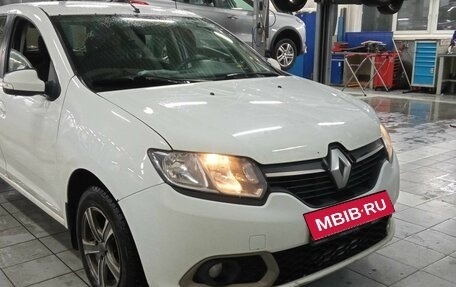 Renault Sandero II рестайлинг, 2014 год, 918 000 рублей, 2 фотография