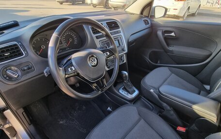 Volkswagen Polo VI (EU Market), 2017 год, 1 250 000 рублей, 11 фотография