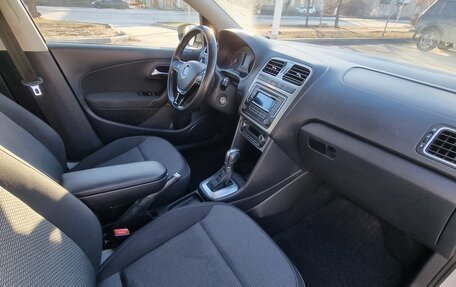 Volkswagen Polo VI (EU Market), 2017 год, 1 250 000 рублей, 10 фотография
